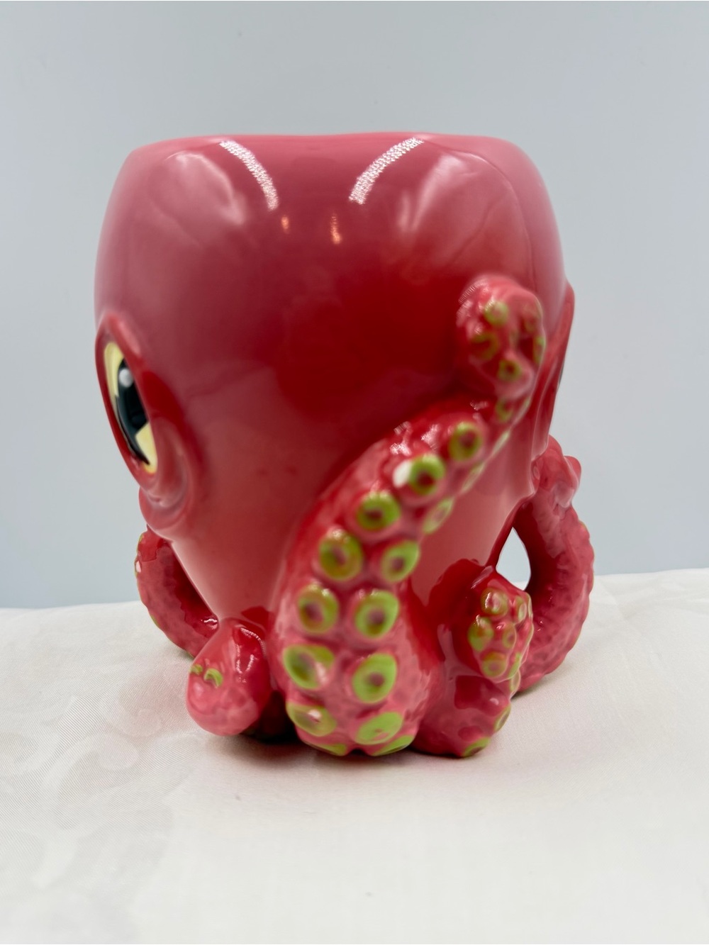 Octopus Coffee Mug Pink Tentacle Handle One Hundred 80 Degrees Ceramic 12 oz